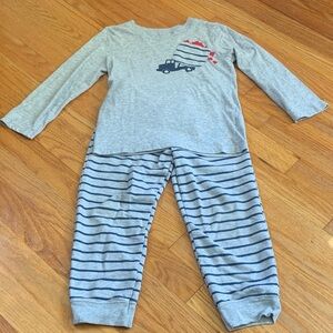5T Boy’s Valentines Day Outfit Set